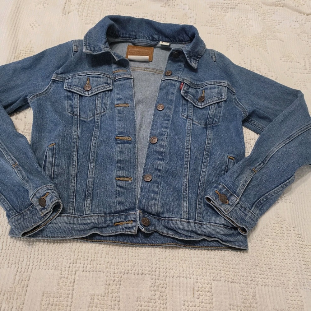 Levis Premium Trucker Jacket Mens S Blue Denim Medium Wash Classic Big E Iconic